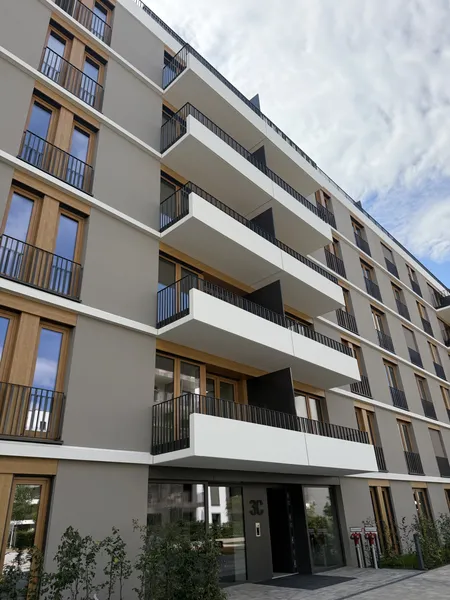 Erstbezug: Zwei Zimmer Wohnung mit EBK in Berlin-Friedrichshan — photo 1
